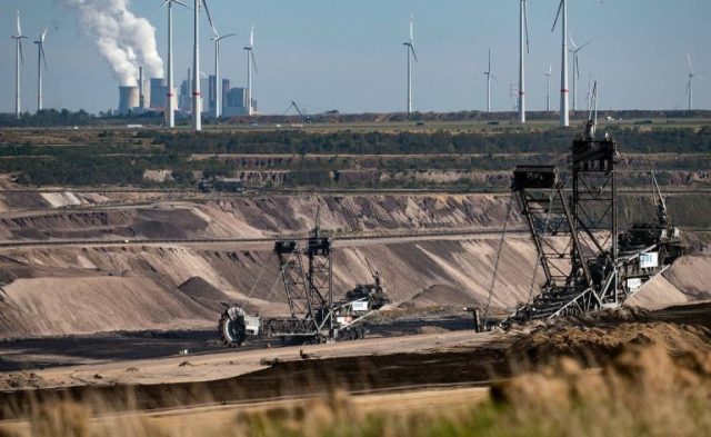 Toen een mijn al zijn kolengestookte motoren uitschakelde, bleef hij 84 uur lang draaien dankzij één ding: hernieuwbare energie