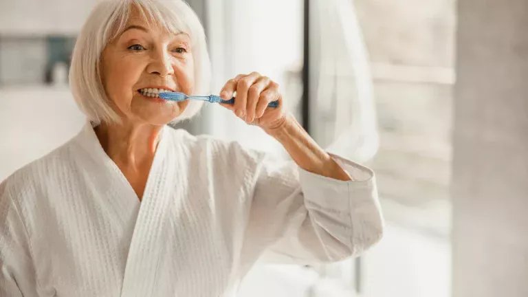 Hygiëne na 65 jaar: niet één keer per dag, niet één keer per week, dit is de frequentie waarmee u moet douchen om gezond te blijven